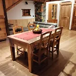 Le Temps Retrouvé - Casa Tipica Con Giardino Casa vacanze