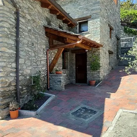 Le Temps Retrouve - Casa Tipica Con Giardino *