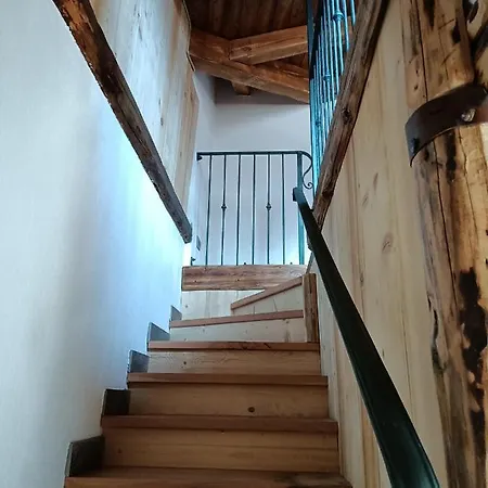 Le Temps Retrouve - Casa Tipica Con Giardino Ferienhaus