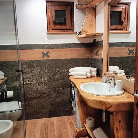 Ferienhaus Le Temps Retrouve - Casa Tipica Con Giardino