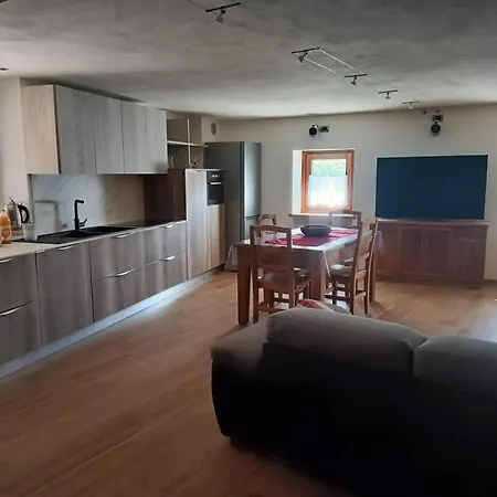 Ferienhaus Le Temps Retrouve - Casa Tipica Con Giardino