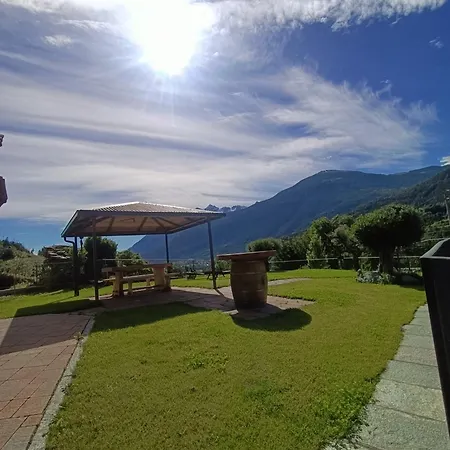 Ferienhaus Le Temps Retrouve - Casa Tipica Con Giardino Villeneuve